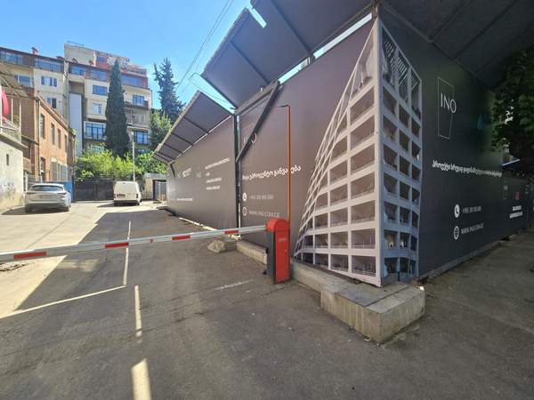 INO Development ფასადი კუთხე 2