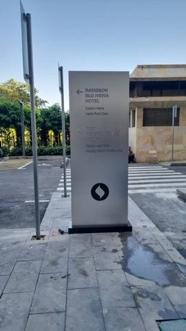 Radisson Blu პილონი